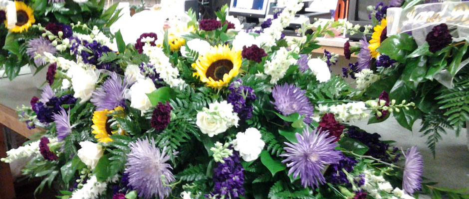 Standing Heart Wreath